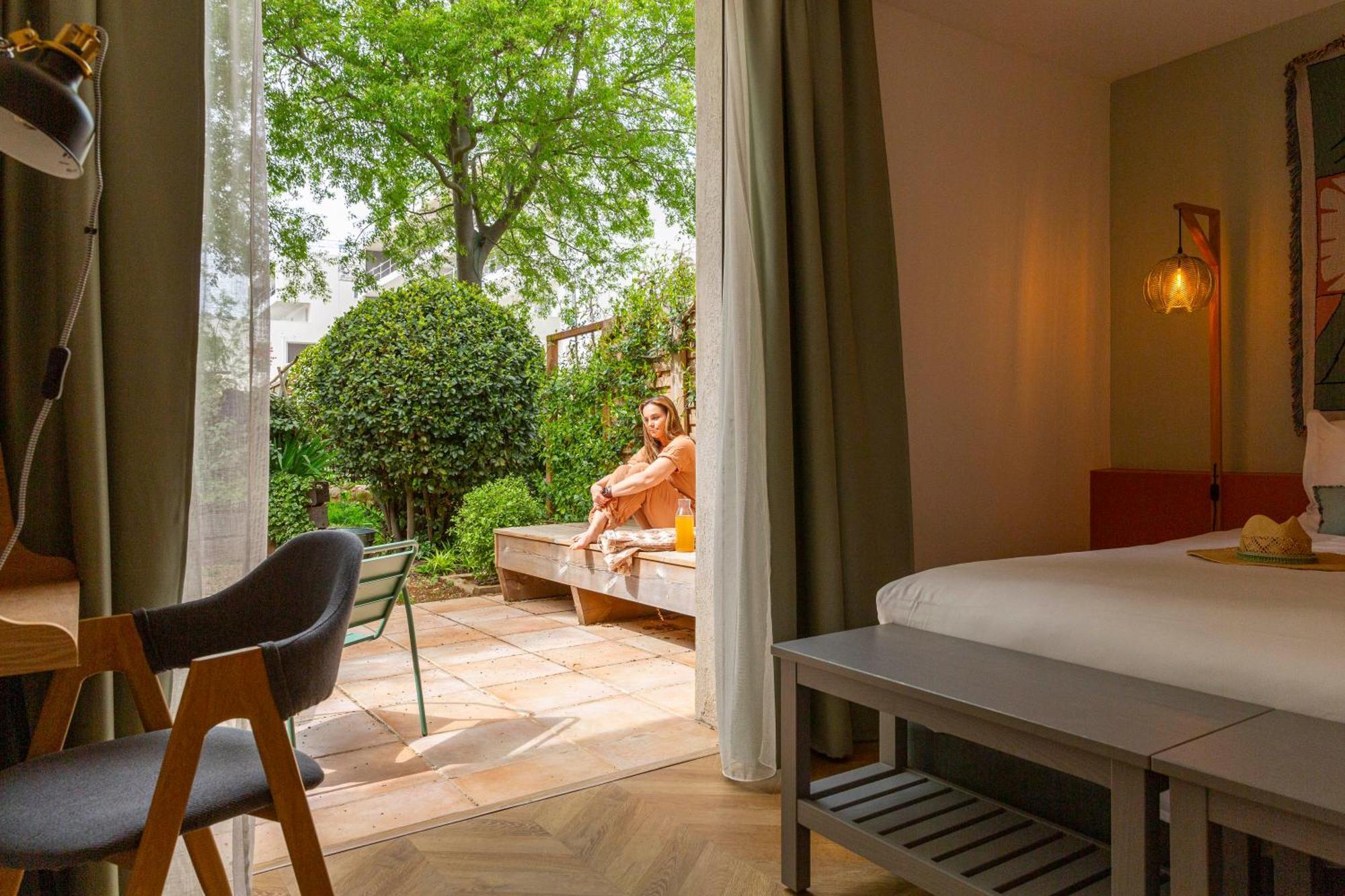 Hotel 96 Marseille Bagian luar foto