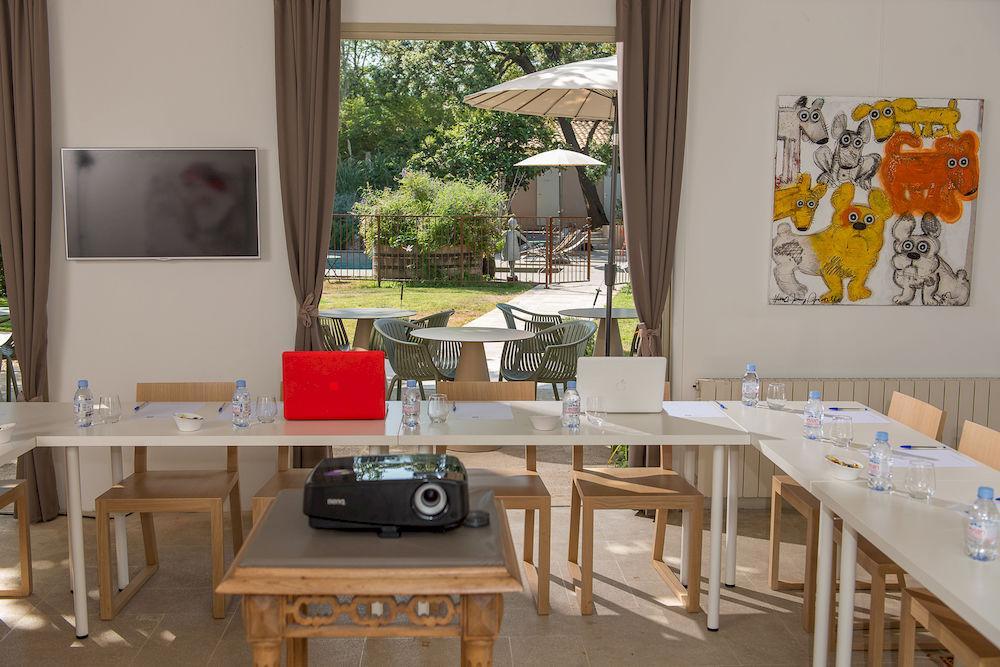 Hotel 96 Marseille Bagian luar foto