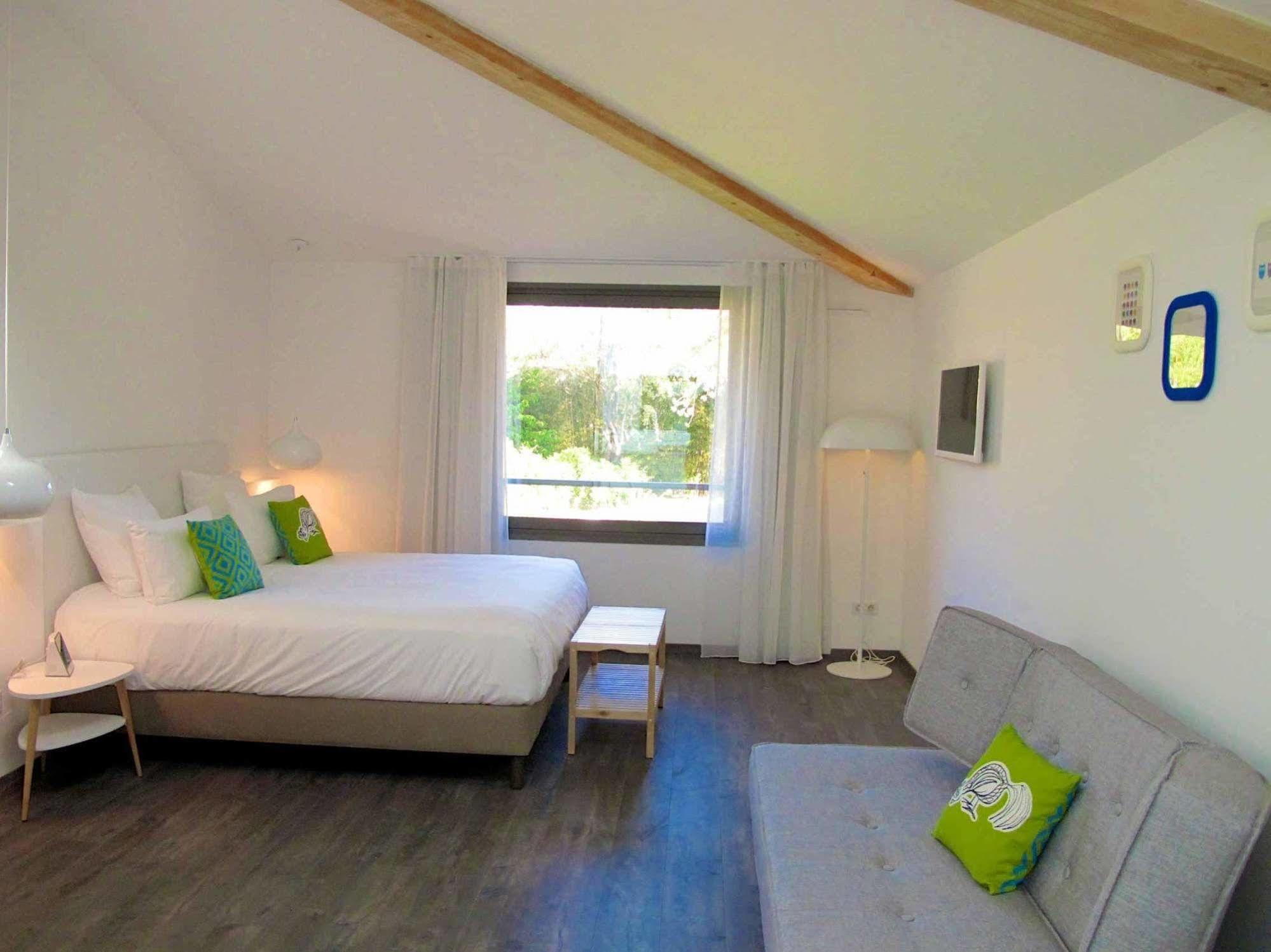 Hotel 96 Marseille Bagian luar foto