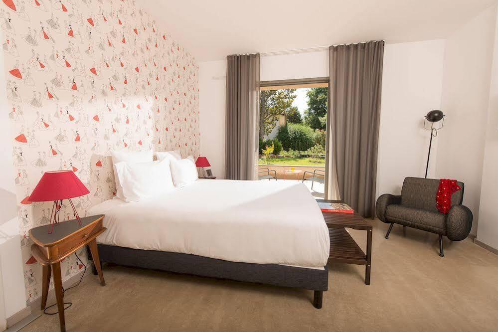 Hotel 96 Marseille Bagian luar foto