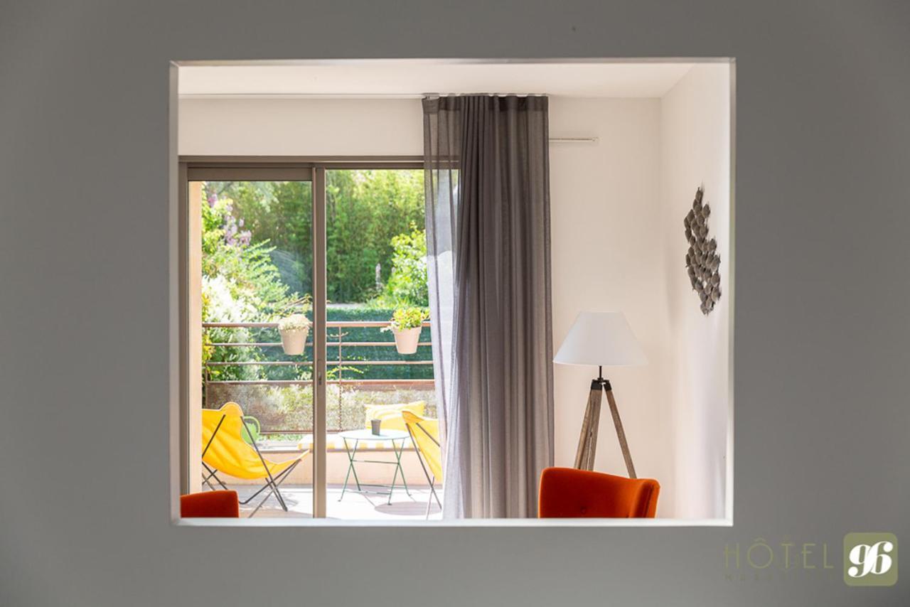 Hotel 96 Marseille Bagian luar foto